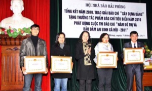 Hải Phòng trao Giải báo chí “Xây dựng Đảng năm 2010”