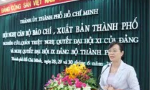 Thành ủy TP.Hồ Chí Minh: Quán triệt Nghị quyết Đại hội XI và Nghị quyết đại hội Đảng bộ Thành phố lần thứ IX cho cán bộ báo chí, xuất bản