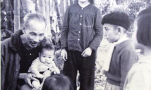 Cụ thể hóa các nội dung “Học tập và làm theo tấm gương đạo đức Hồ Chí Minh”