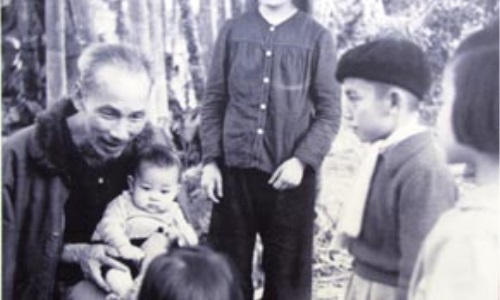 Cụ thể hóa các nội dung “Học tập và làm theo tấm gương đạo đức Hồ Chí Minh”