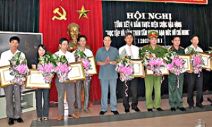 Thái Nguyên biểu dương 18 tập thể, 45 cá nhân thực hiện Cuộc vận động