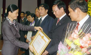 Nâng cao chất lượng tổ chức cơ sở đảng và đảng viên ở Quảng Ninh