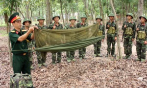 Bồi dưỡng cán bộ cơ sở ở Trường quân sự - Quân đoàn 4