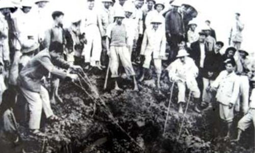 Cán bộ lãnh đạo nên dành thời gian “vi hành” trong dân