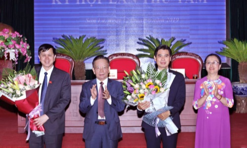 Đồng chí Hoàng Quốc Khánh được bầu làm Chủ tịch UBND tỉnh Sơn La