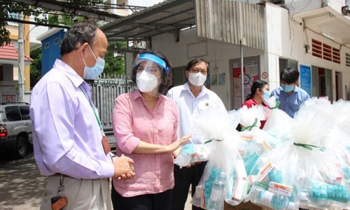 Bình Dương đưa vào hoạt động Bệnh viện dã chiến hồi sức cấp cứu điều trị bệnh nhân COVID-19