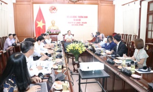 Xây dựng chiến lược chính sách ASXH cho Việt Nam