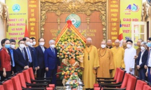 Đồng bào Phật giáo gắn bó đồng hành cùng dân tộc