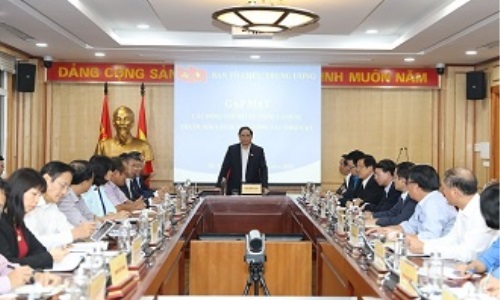Lãnh đạo Ban Tổ chức Trung ương gặp mặt các Đại sứ, Tổng lãnh sự trước khi lên đường công tác nhiệm kỳ