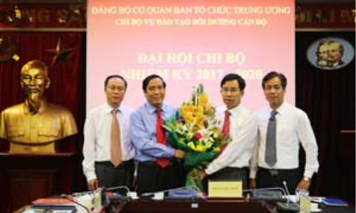 Đại hội Chi bộ Vụ Đào tạo, bồi dưỡng cán bộ nhiệm kỳ 2017-2020 thành công tốt đẹp