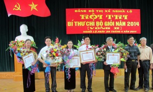 Thị ủy Nghĩa Lộ chăm lo công tác cán bộ
