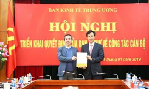 Đồng chí Nguyễn Hữu Nghĩa giữ chức Phó trưởng Ban Kinh tế Trung ương