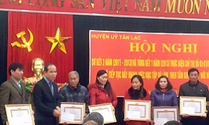 Hòa Bình nâng cao chất lượng đội ngũ cán bộ cơ sở