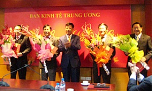 Trao quyết định bổ nhiệm các đồng chí phó trưởng Ban Kinh tế Trung ương