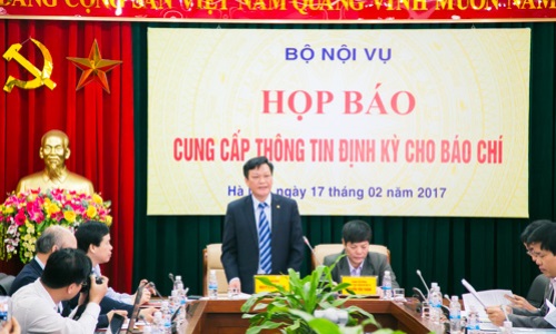 Nhiều sai phạm trong bổ nhiệm cán bộ là "người nhà"