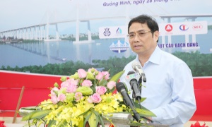 Đồng chí Phạm Minh Chính dự lễ hợp long, thông xe kỹ thuật cầu Bạch Đằng nối Quảng Ninh và Hải Phòng