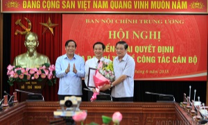Triển khai quyết định của Ban Bí thư về công tác cán bộ
