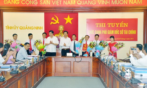 Ban Thường vụ Tỉnh ủy Quảng Ninh ban hành Quy chế thí điểm thi tuyển cán bộ lãnh đạo, quản lý cấp sở, phòng