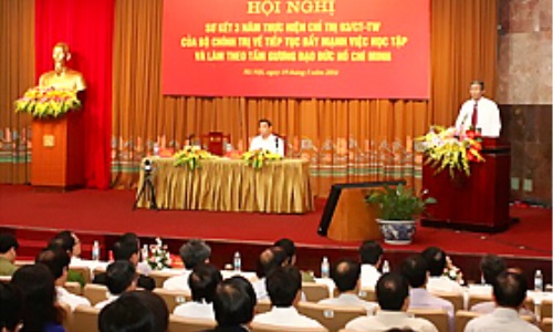 Sơ kết 3 năm thực hiện Chỉ thị 03 tiếp tục đẩy mạnh học và làm theo tấm gương đạo đức Hồ Chí Minh