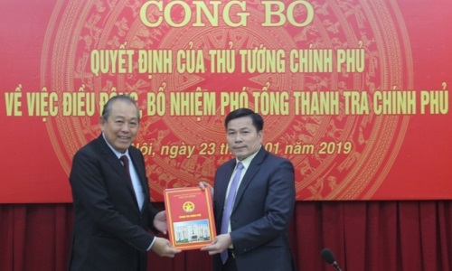 Công bố quyết định của Thủ tướng Chính phủ về công tác cán bộ