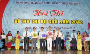Giải pháp nâng cao chất lượng sinh hoạt chi bộ ở Quảng Ninh