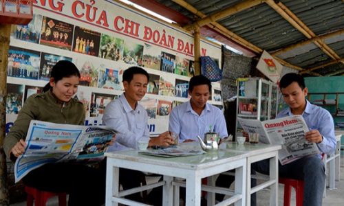 Kinh nghiệm nâng cao chất lượng sinh hoạt chi bộ ở Quảng Nam