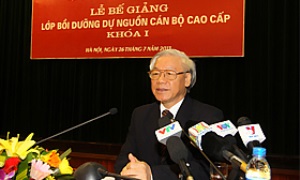 Mỗi đồng chí phải là gương sáng về tinh thần học tập, giữ gìn phẩm chất chính trị, đạo đức, lối sống