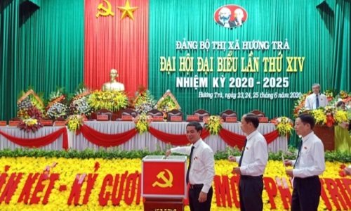 Một số vấn đề rút ra từ việc tổ chức đại hội đảng bộ cấp trên trực tiếp cơ sở nhiệm kỳ 2020-2025 tại Đảng bộ tỉnh Thừa Thiên Huế