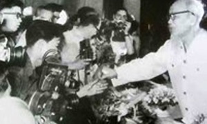 Bám cơ sở, dựa vào dân để làm báo